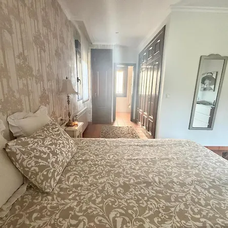 Holibai, Feiticeira, Vacaciones Familiares, Casa De Ensueño En Galicia